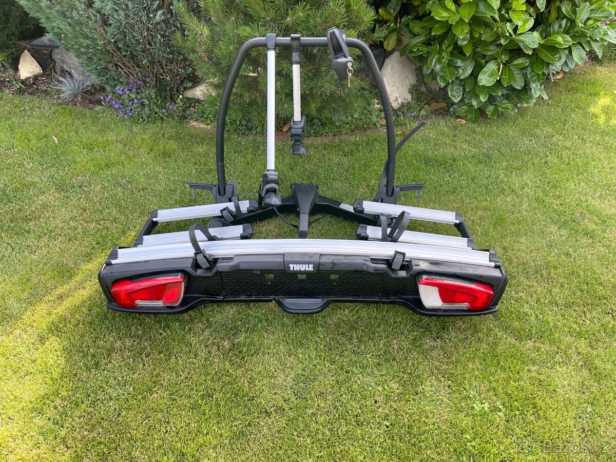 nosič na tažné zařízení Thule VeloSpace XT 939 na 3 kola