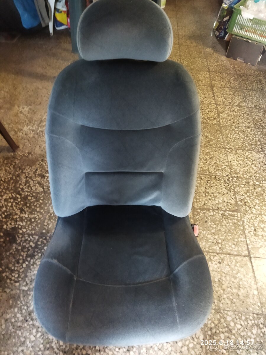 Prodám sedadlo....