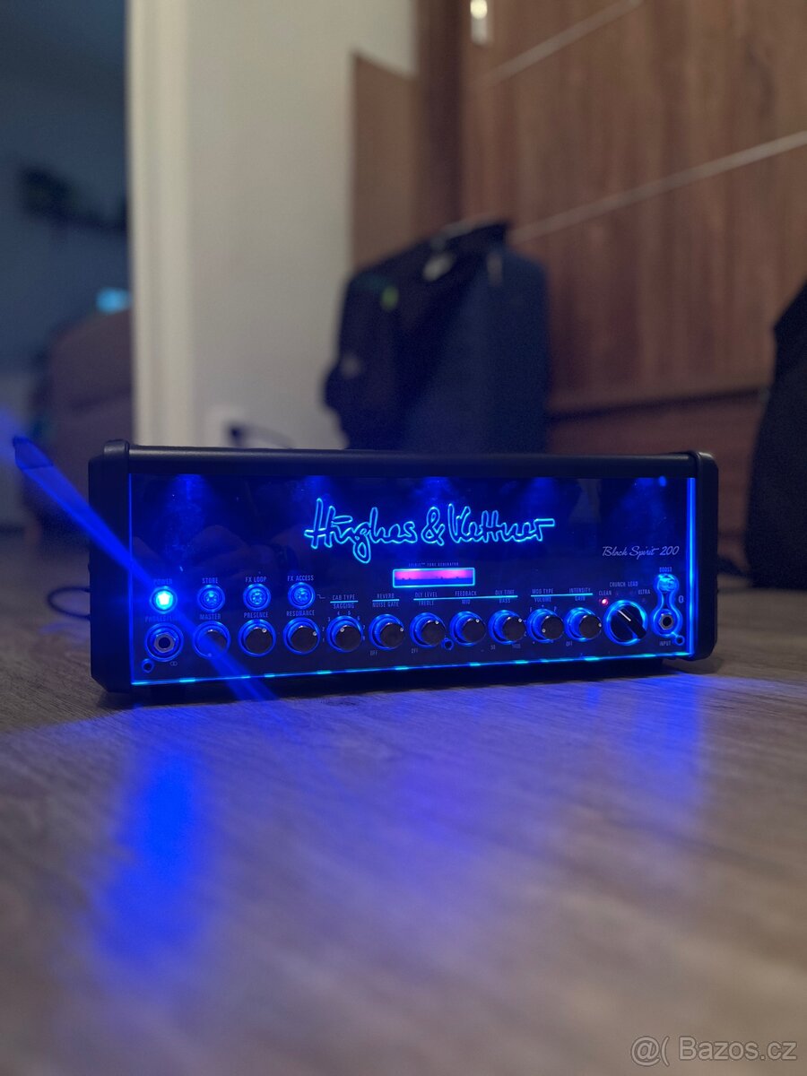 Hughes a Kettner Black Spirit 200 + Footswitch a obal