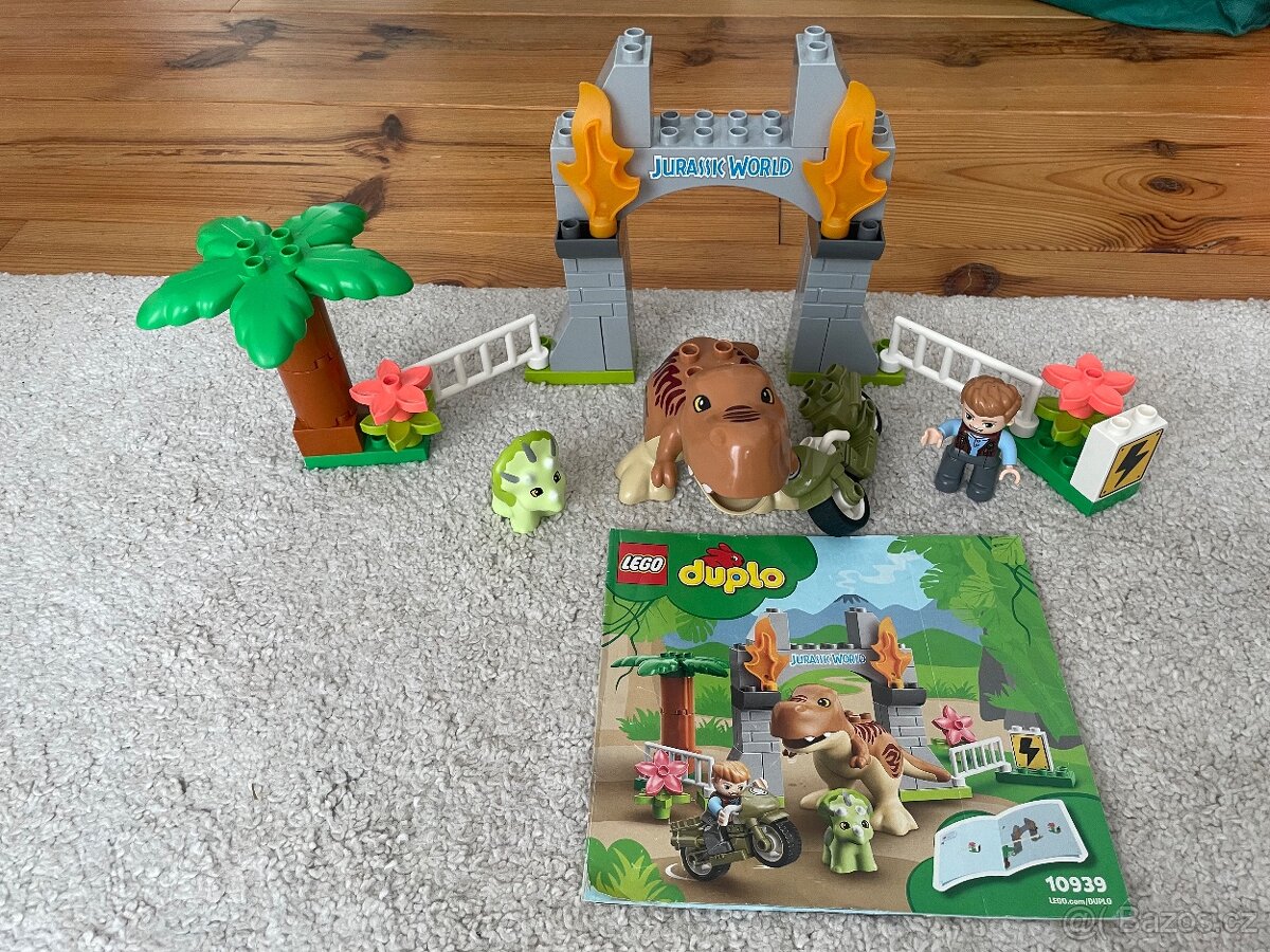 Lego Duplo 10939 - Jurský park -
