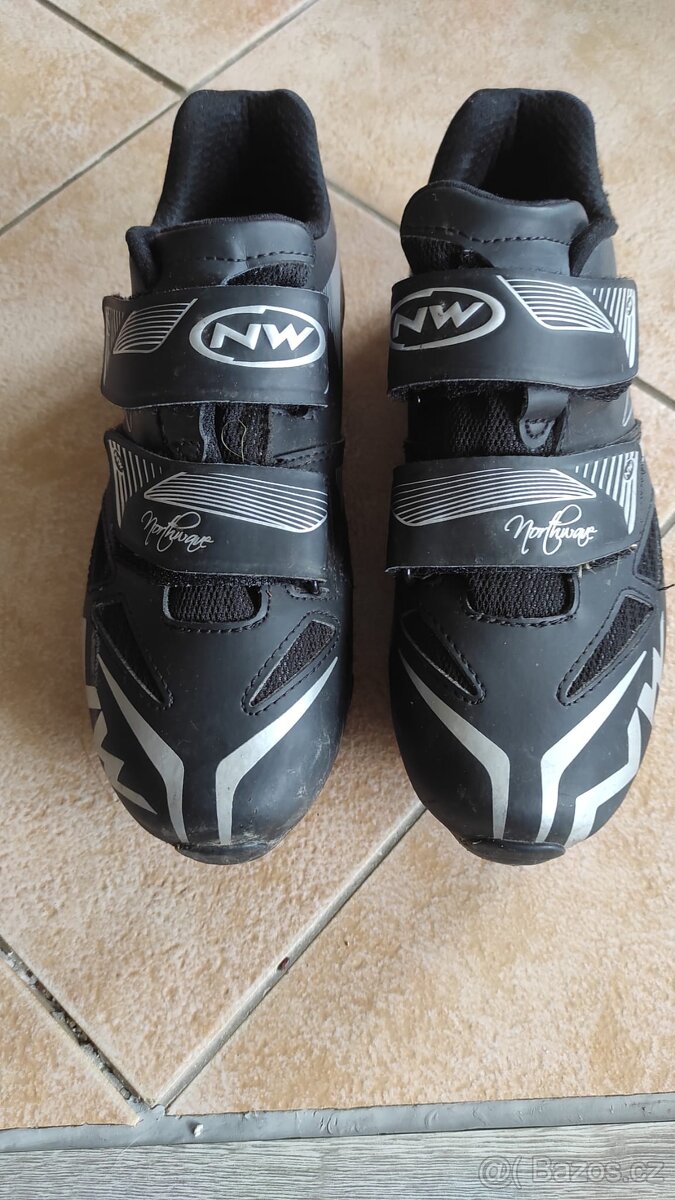tretry Northwave vel.38