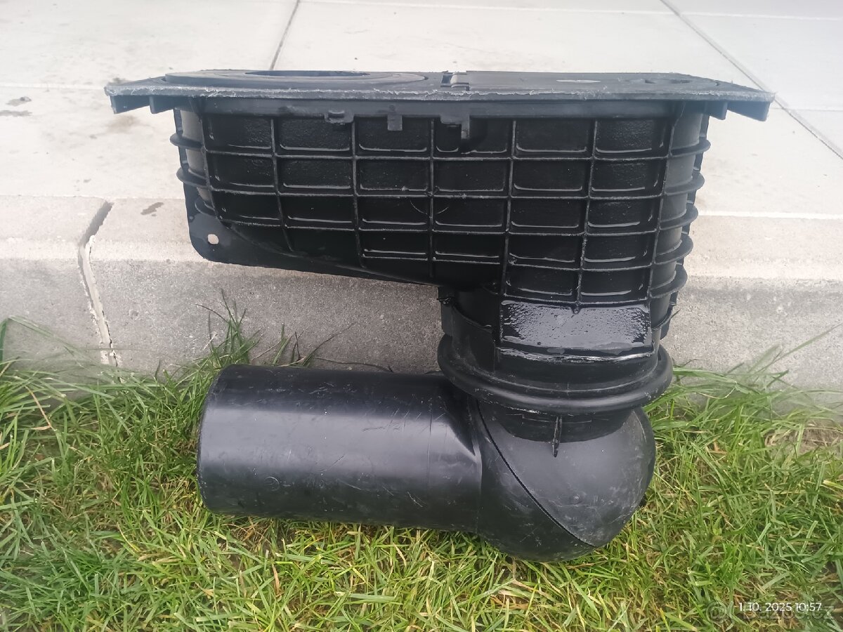 Lapač střešních splavenin HL600 DN110 s kloubem ,gaigr