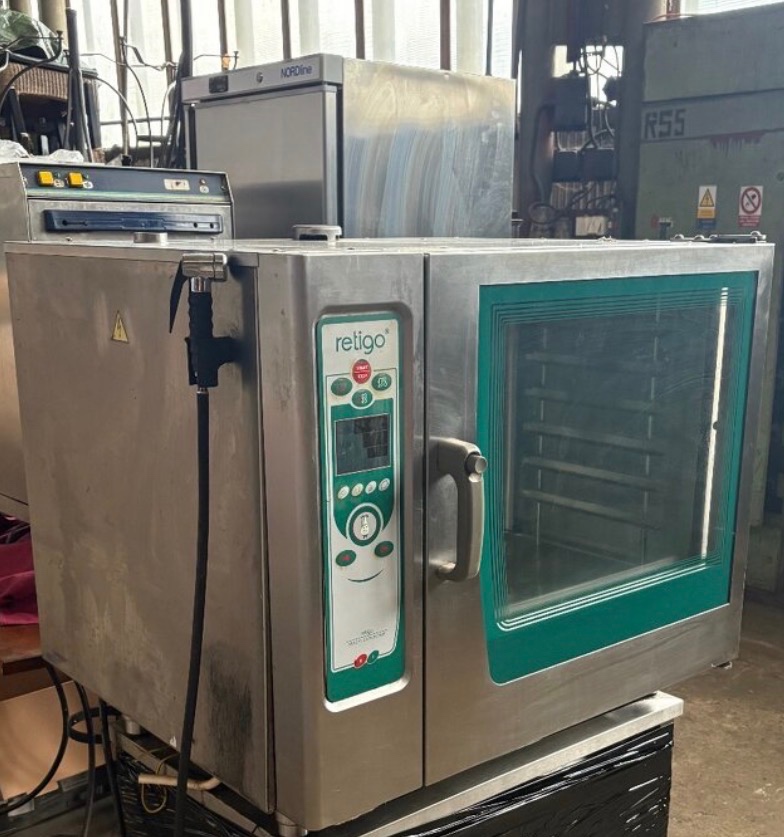 Konvektomat Retigo 6x GN 1/1 - automatické čištění