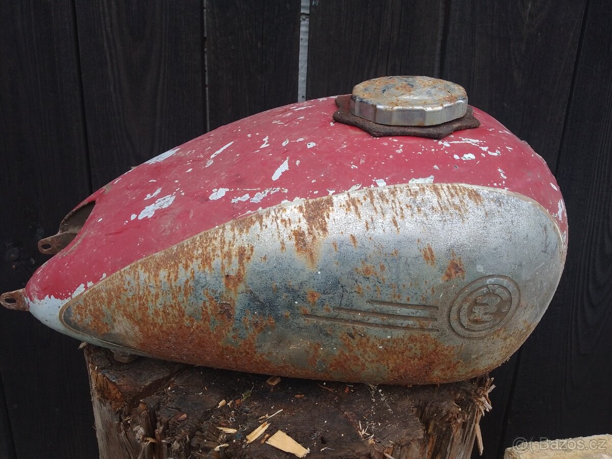 Nádrž na ČZ 150 c