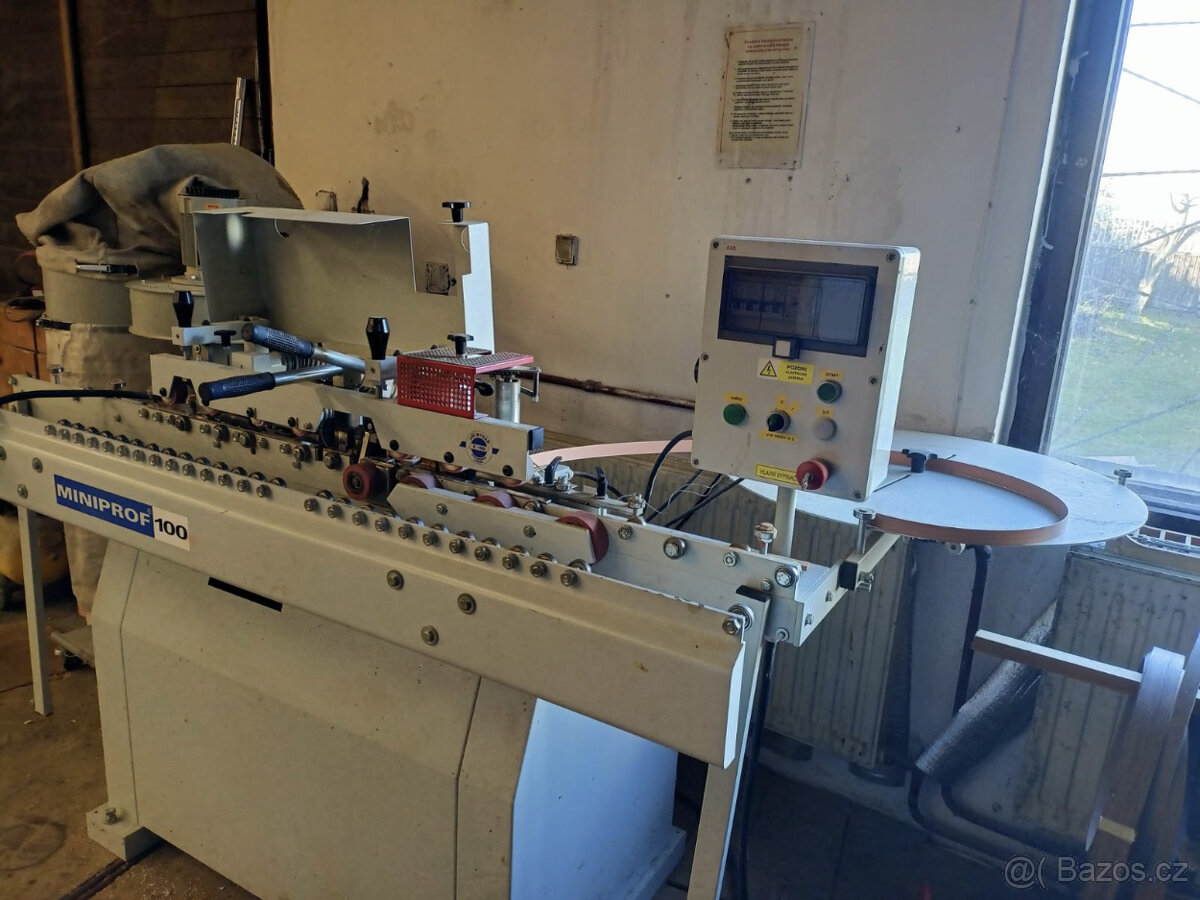 Vybavení truhlářské dílny - olepovačka včetně odsávání