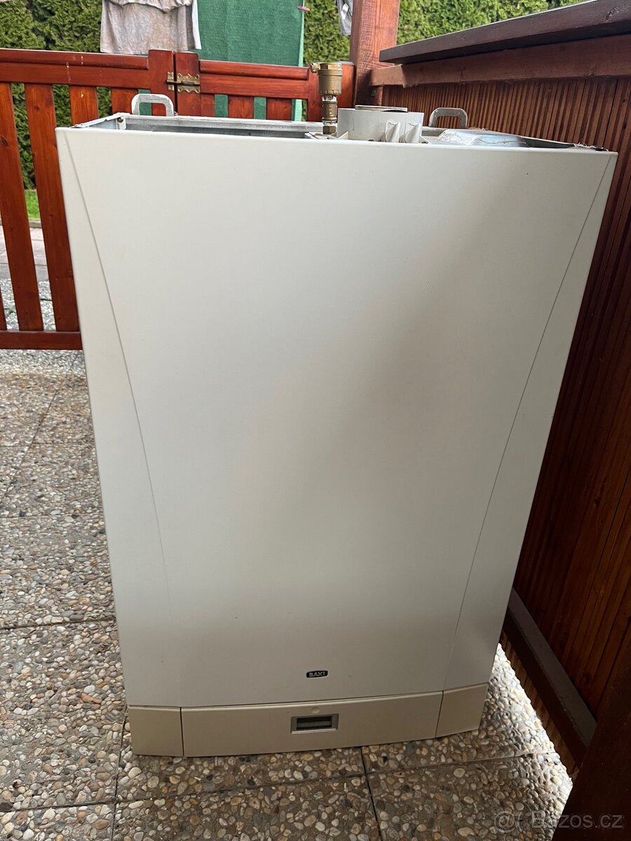Kondenzační kotel BAXI buvola HT 330