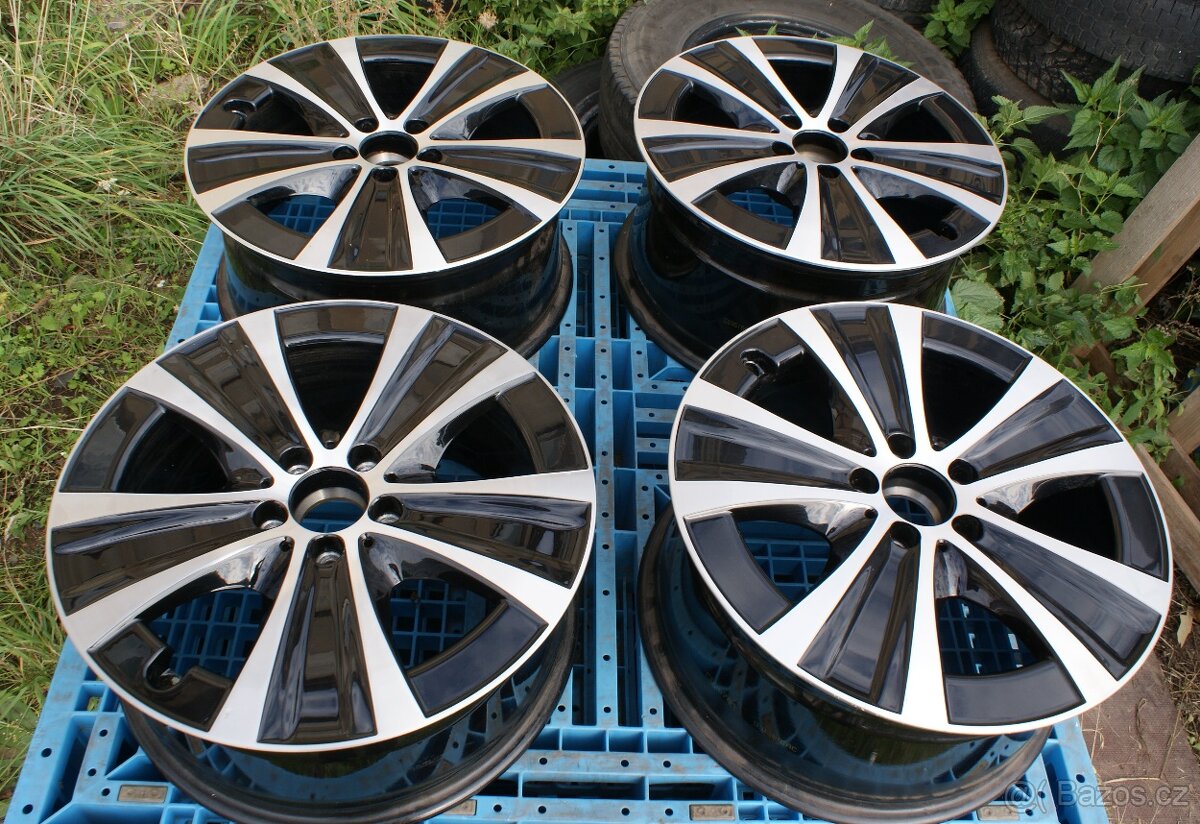 Bicolor paradni original alu Mercedes a VW Seat Skoda R18