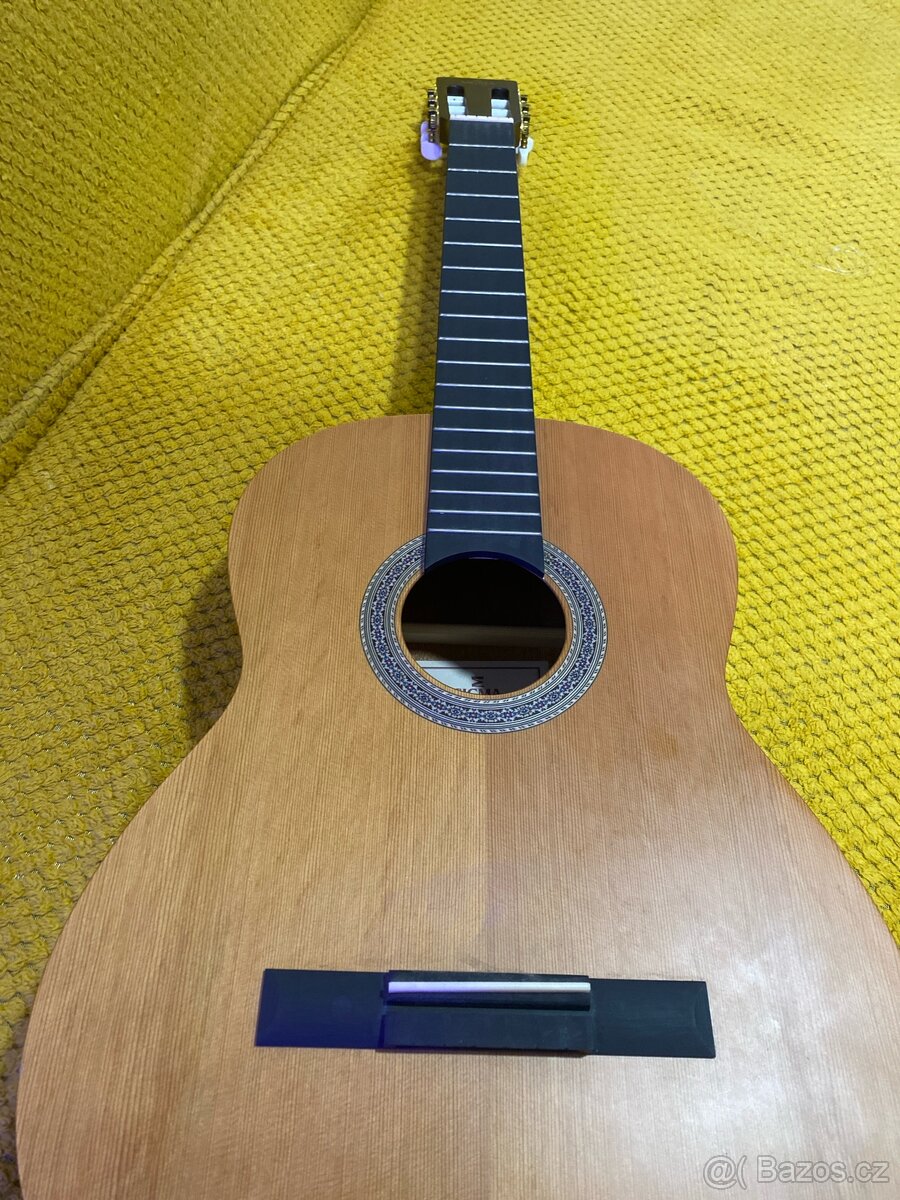 Kytara značky sigma