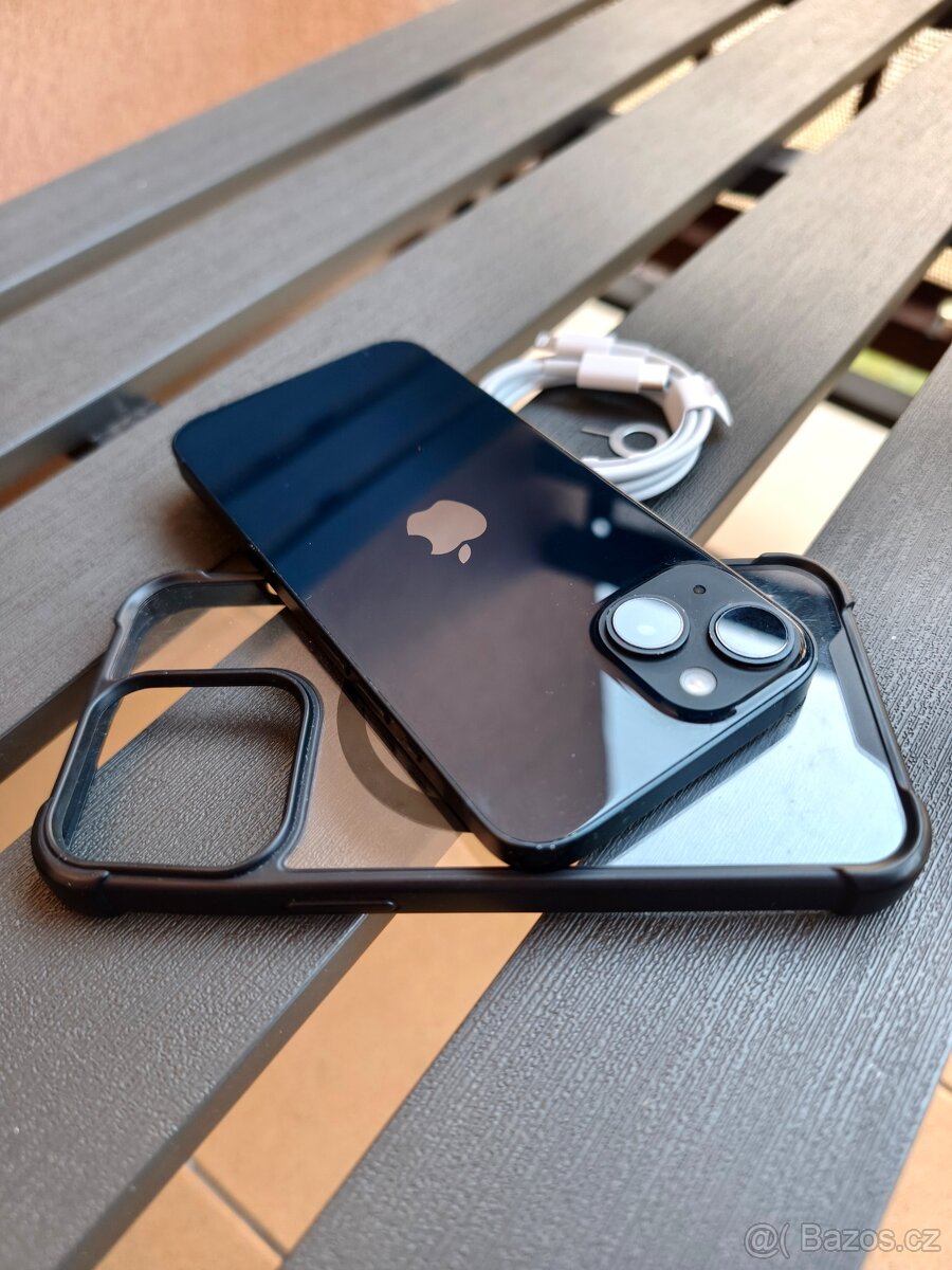 iPhone 14 - komplet balení + zdarma MagSafe PanzerGlass kryt