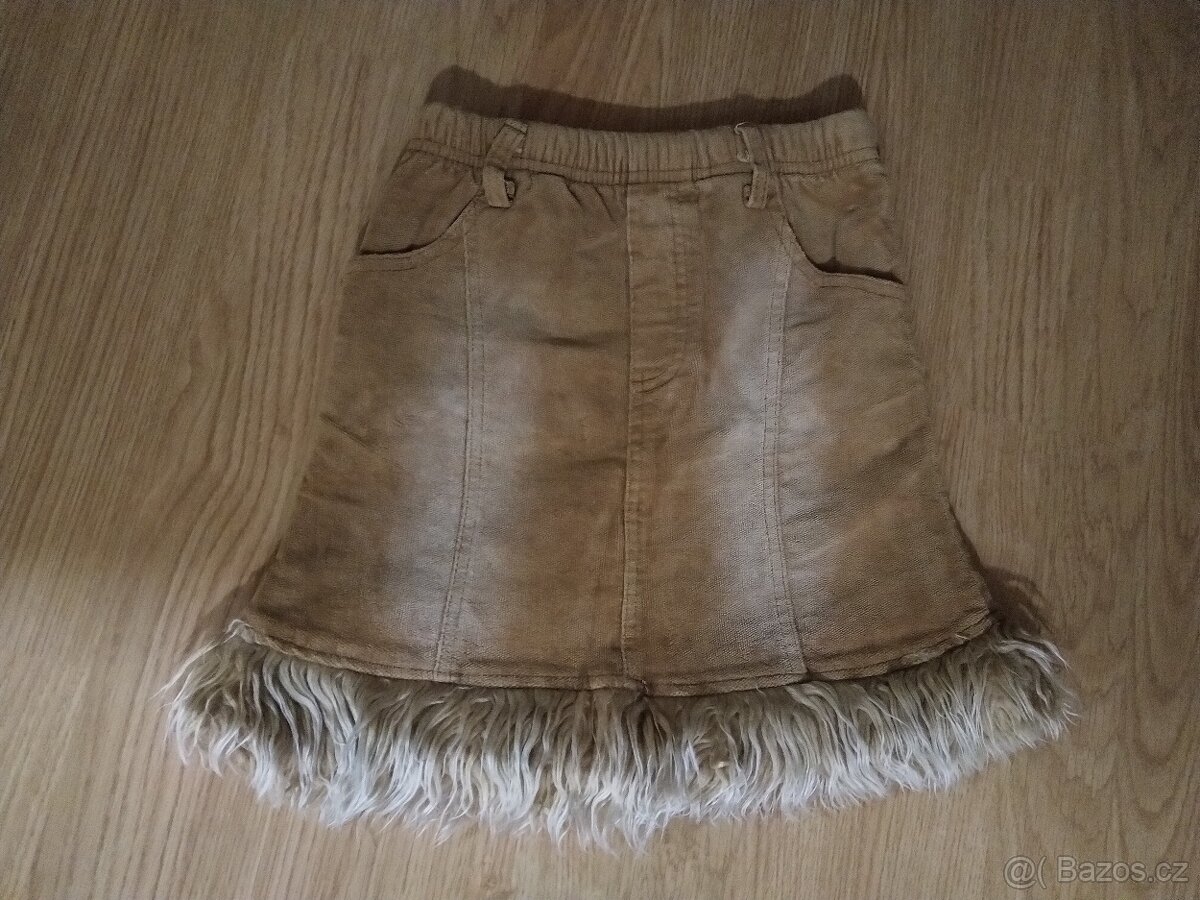 DÍVČÍ ZATEPLENÁ SUKNĚ vel. 6 LET