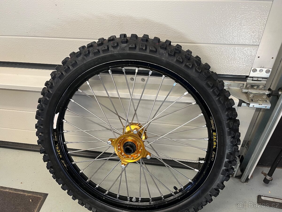 Přední kolo Rmz 450