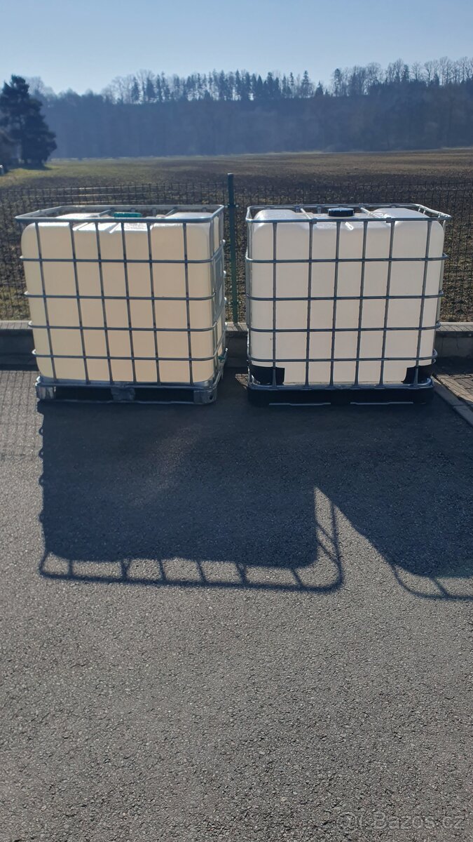 Ibc nádrž kontejner 1000l