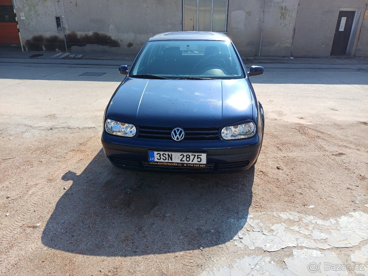 Volkswagen Golf 4 - 1.4