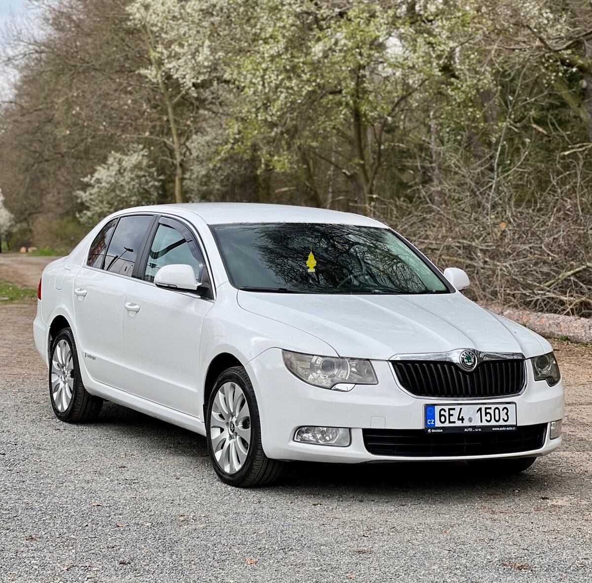 Škoda Superb 2 2010