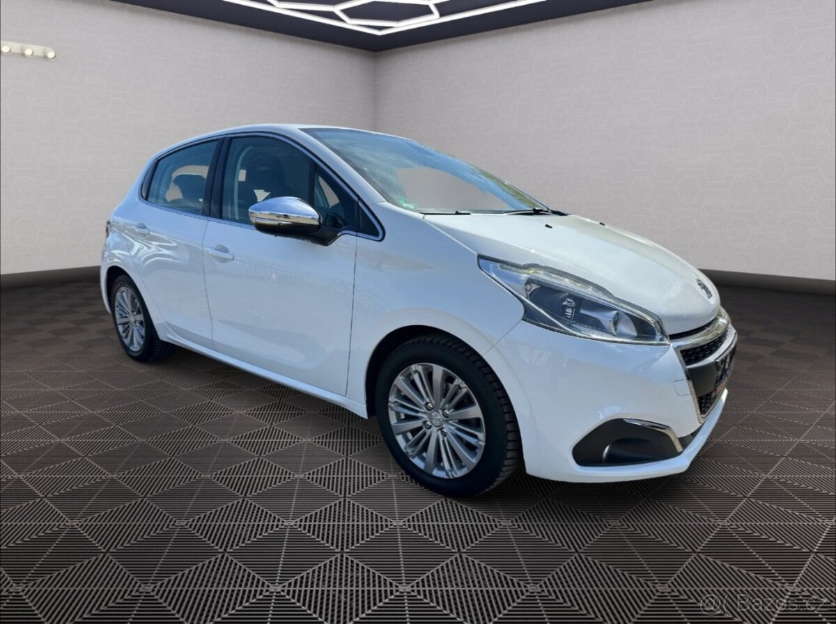 Nabízím Peugeot 208 Style
