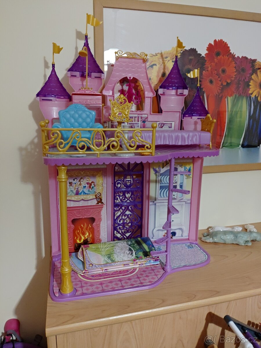 Prodám Mattel Disney princezny královský hrad
