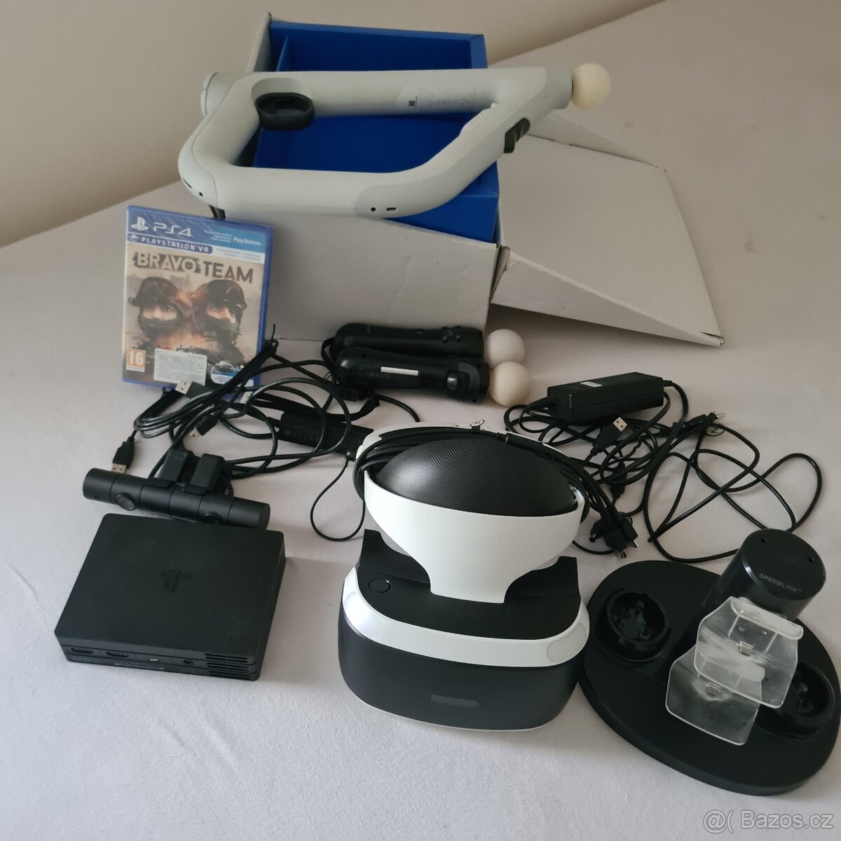 PS VR v.2 headset (virtualni realita)
