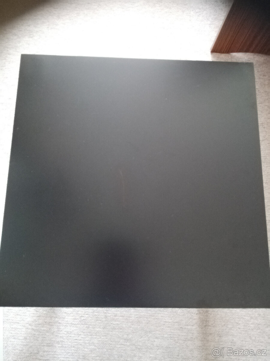IKEA stolek LACK černý 55x55 cm