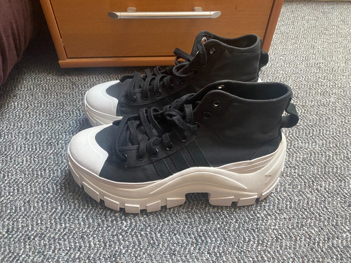 Boty Adidas Originals Nizza High HY22 vel. 42