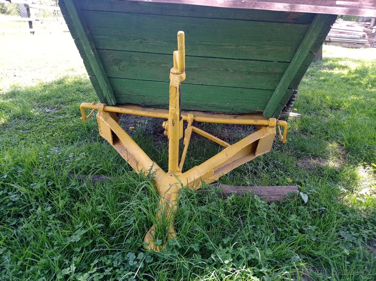 Prodám vlečku za traktor