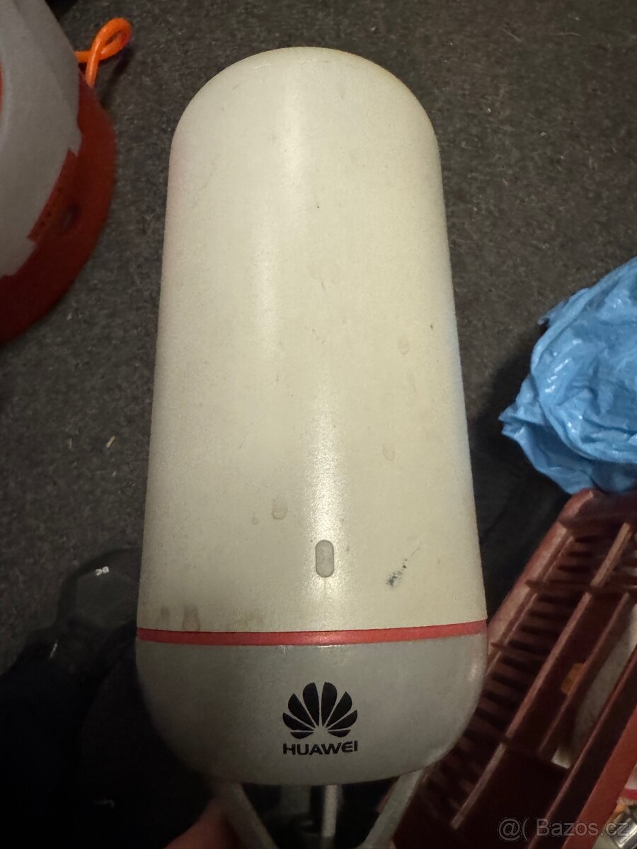 Anténa, router