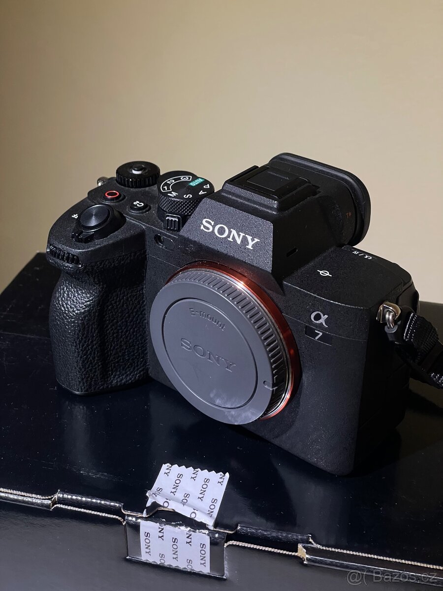 SONY A7IV + SIGMA 24-70mm F2.8II - bezkonkurenční STAV 11/10