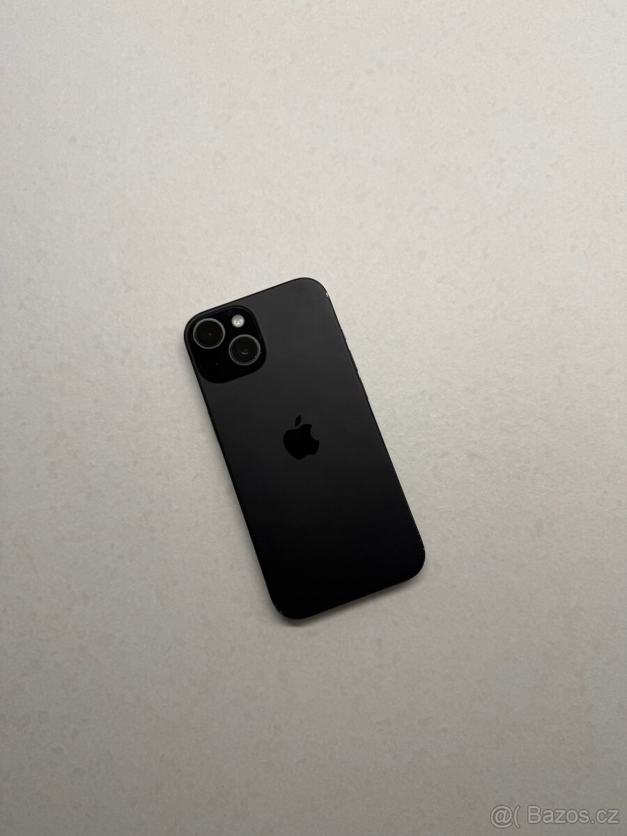 APPLE IPHONE 15 128GB ČERNÝ-ZÁRUKA