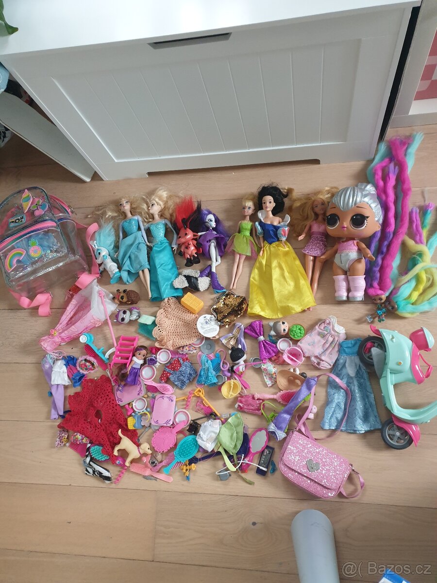 Panenky Barbie my little pony lol suprice disney a doplňky