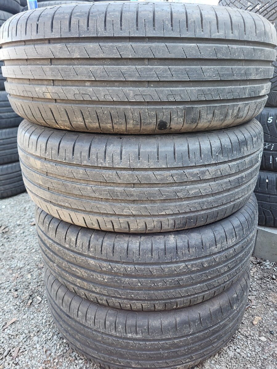 205 55 16" GoodYear EfficientGrip