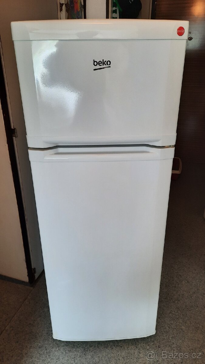 Ledice s mrazákem Beko