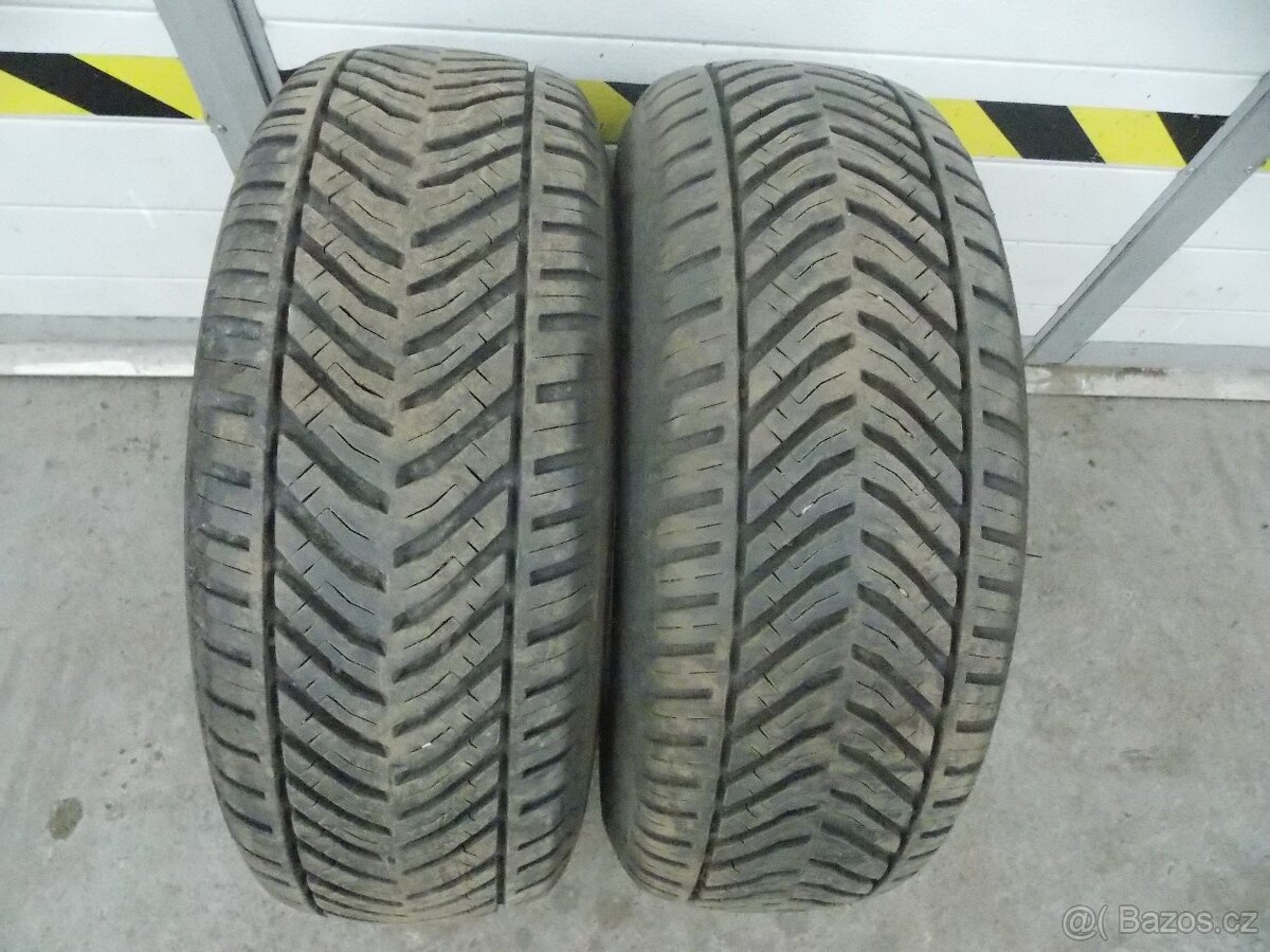 2ks Sebring celoroční 185/65r 14 DOT 4021 cca. 6mm