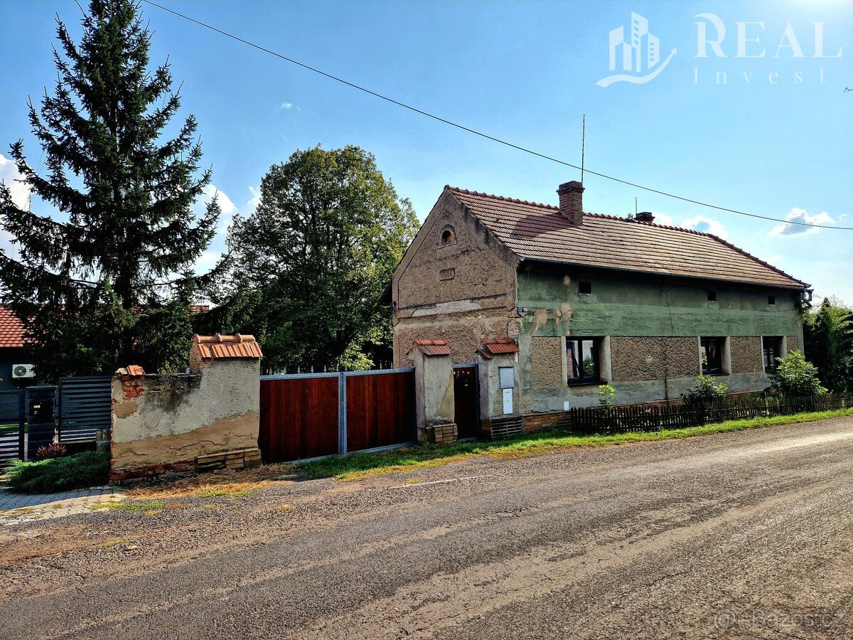 Prodej, rodinný dům 2+1, 1450 m2, Třtěno, Louny