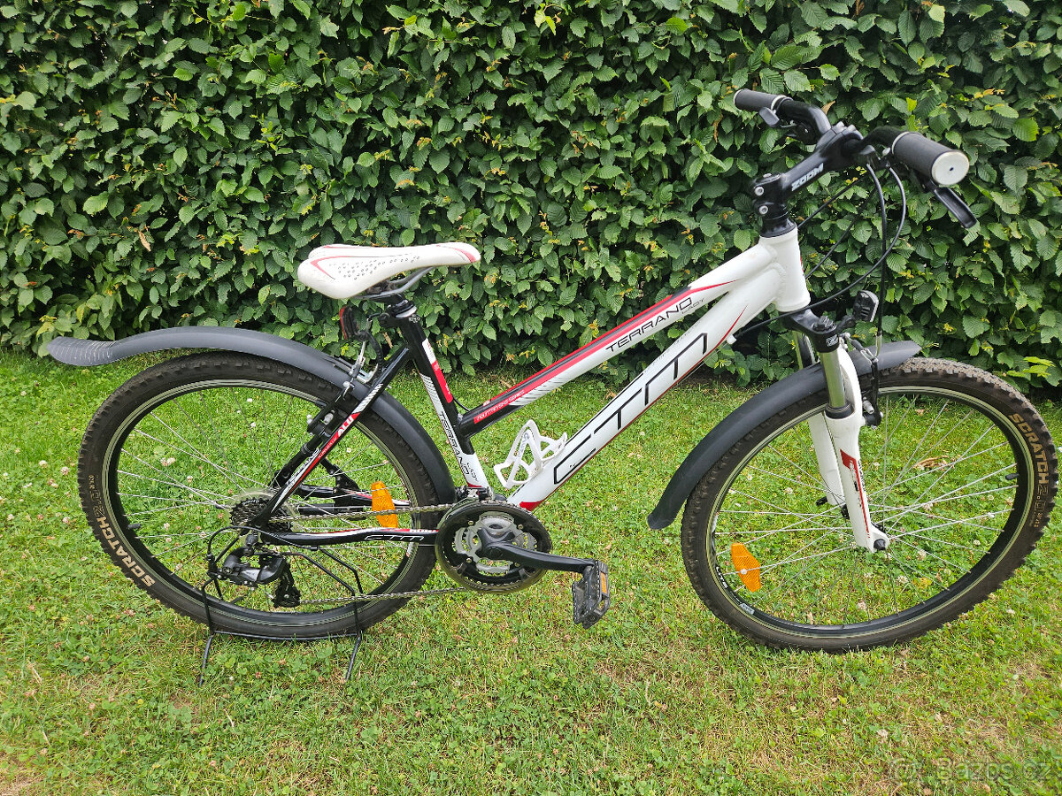 Dámské 26" horské hliníkové kolo CTM, rám 18" od 150 cm