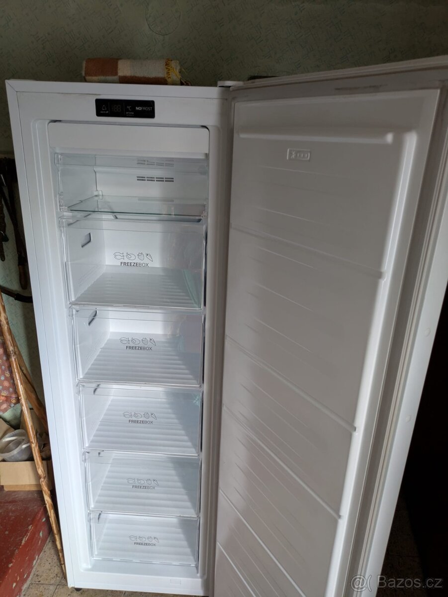 Mrazák Gorenje 194 l