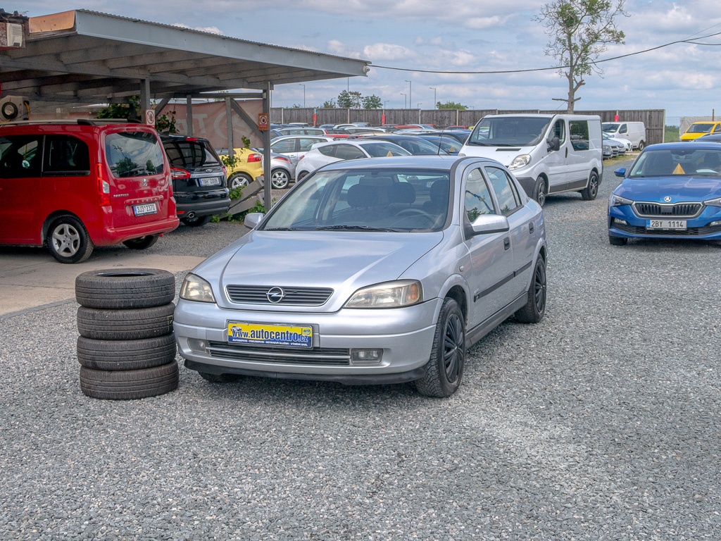 Opel Astra ČR 1.6i 16V KM CEBIA