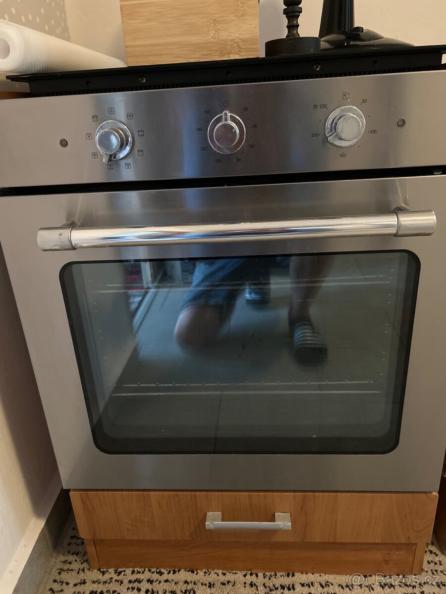 Prodej elektrické trouby