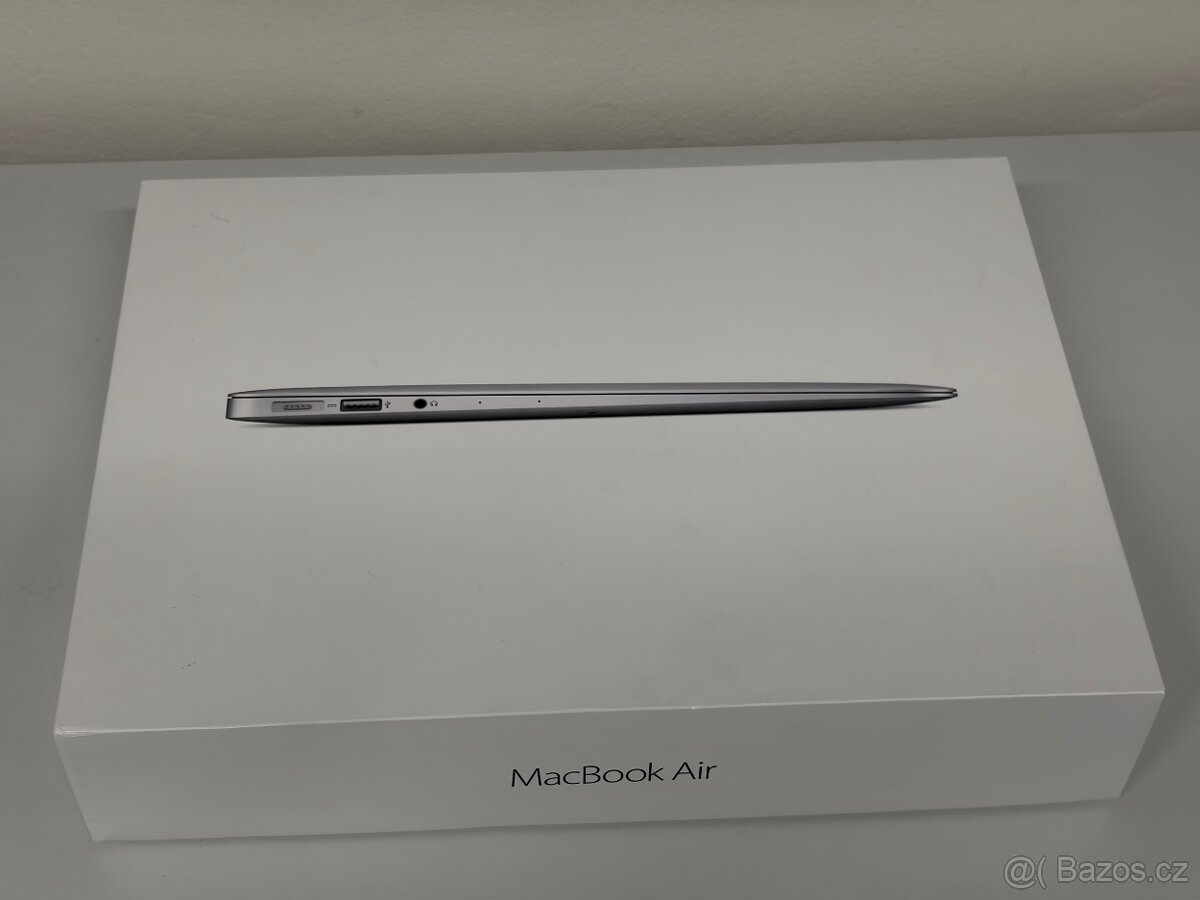 MacBook Air 13“ 2014, 4 GB ram, 128 GB SSD