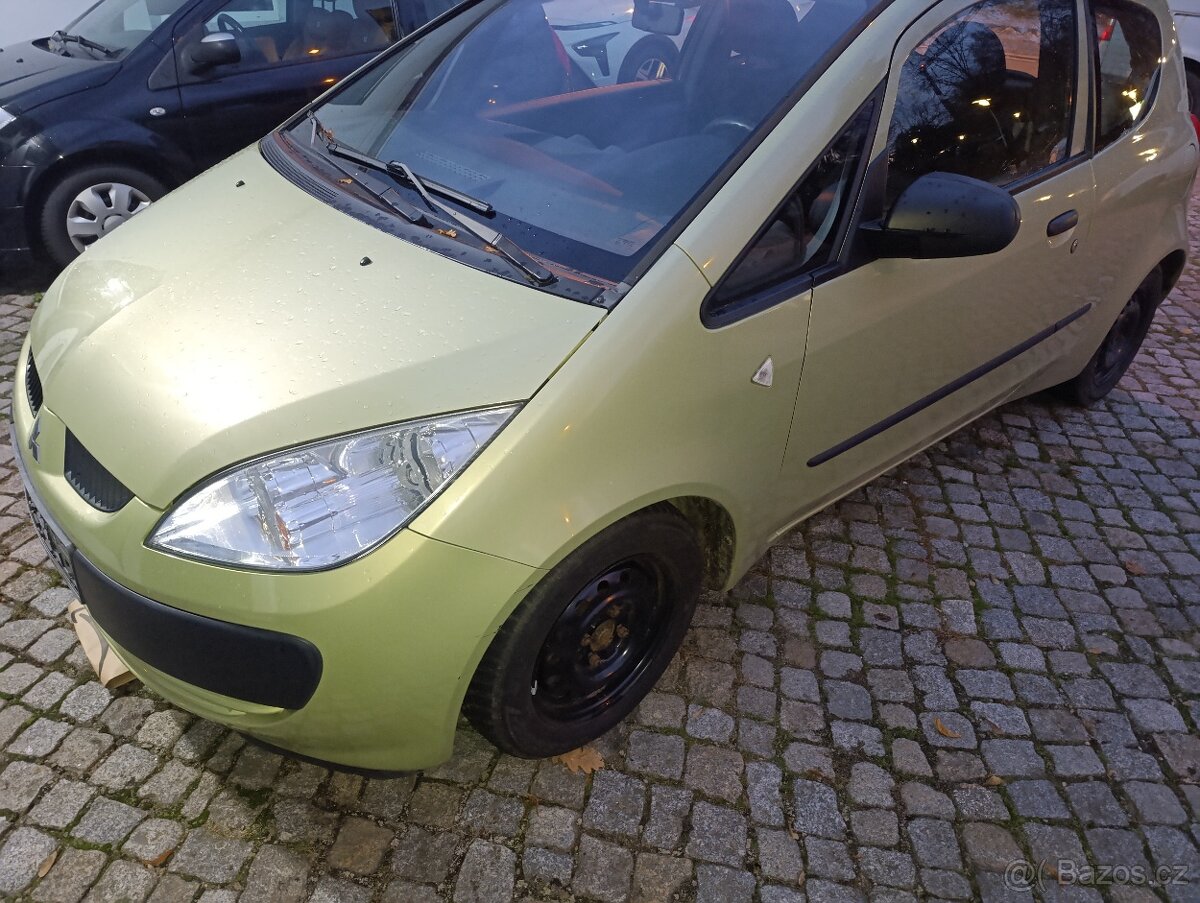 Mitsubishi colt VI