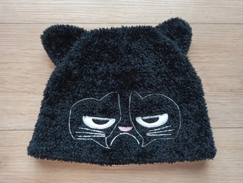 Dívčí čepice kočka