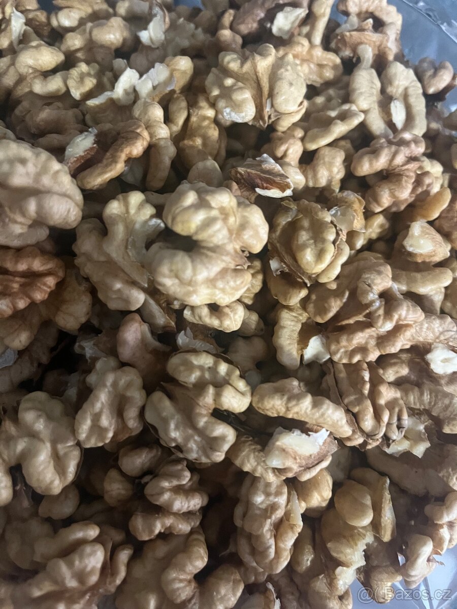 Letošní vlašské ořechy loupané