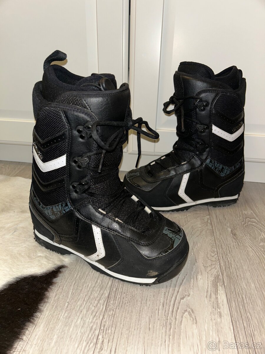 Snowboardové boty Atomic vel.39