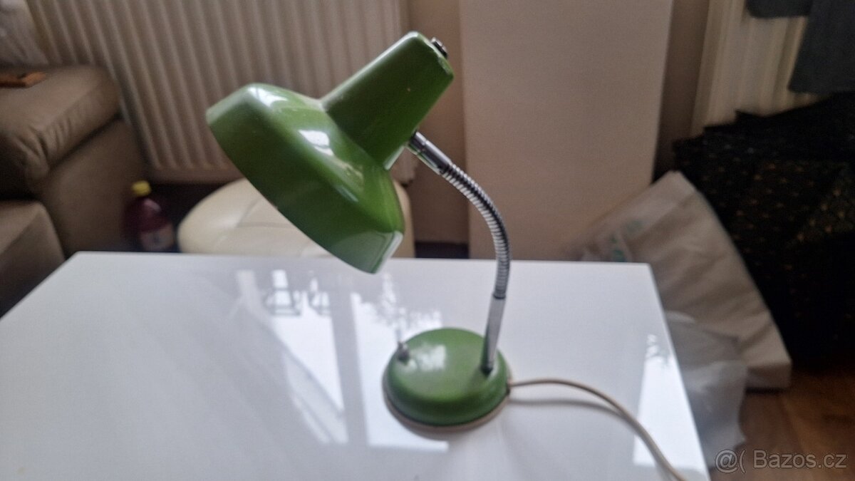 Stolní retro lampička