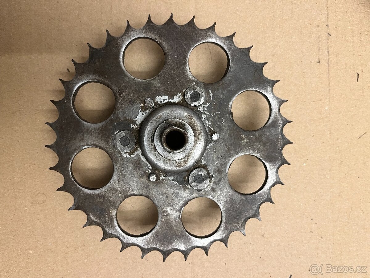 Rozeta Stadion ++2++