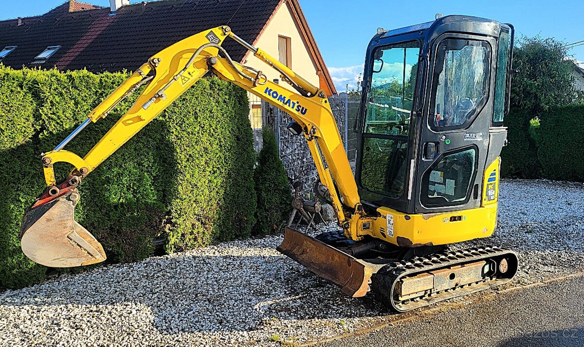 Minibagr KOMATSU, rozšiřovací, rychloupínák, velký a silný