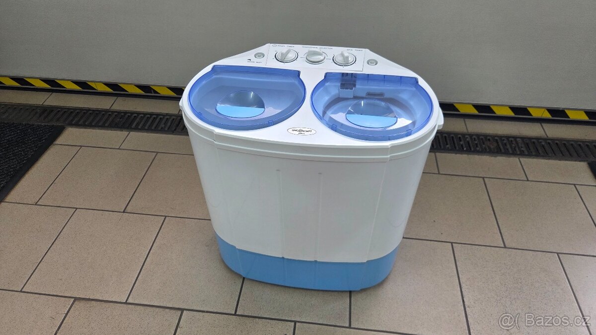 Přenosná pračka s odstředivkou