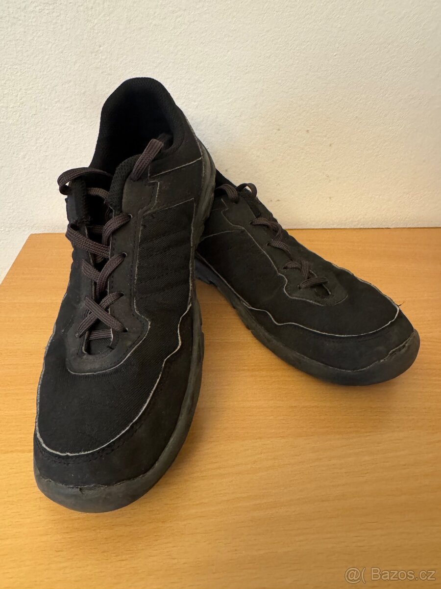 Boty Quechua, vel. 41