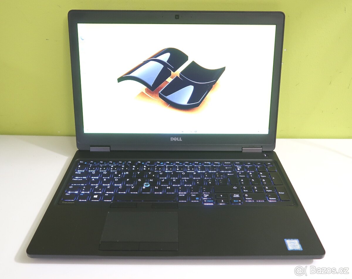 DELL 3520 /i7-7820/32GB/SSD512GB/NVIDIA/FULLHD/WIN11/ZÁRUKA