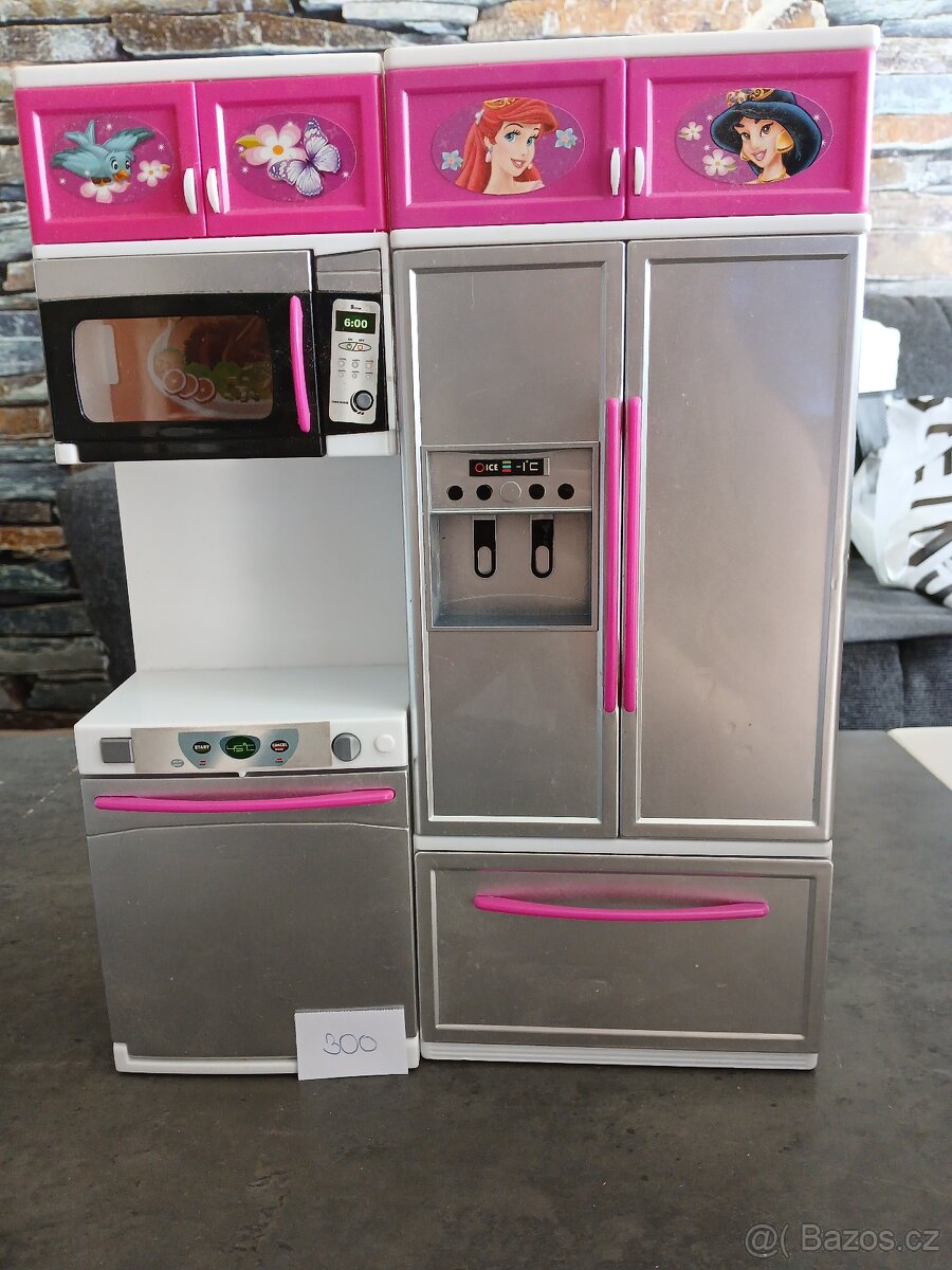 Kuchyńka pro barbie
