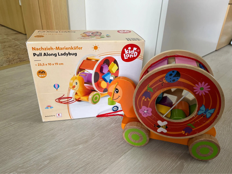 Tahací hračka s vkládačkou