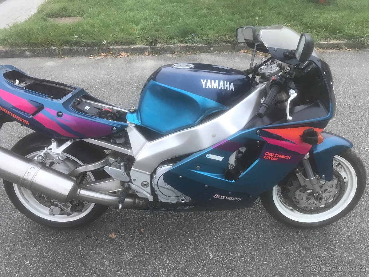 Yamaha YZF 750R